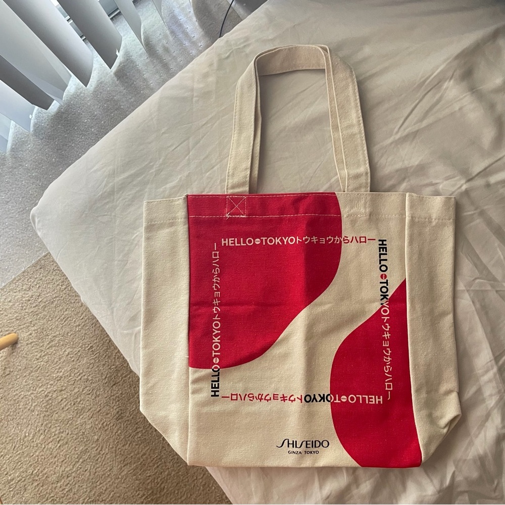NEW shiseido hello tokyo tote